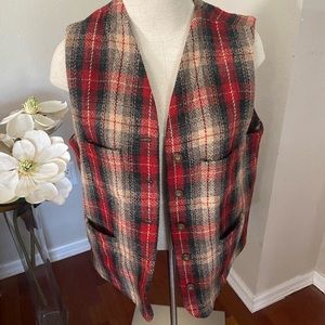 Eddie Bauer Legends Plaid Vest